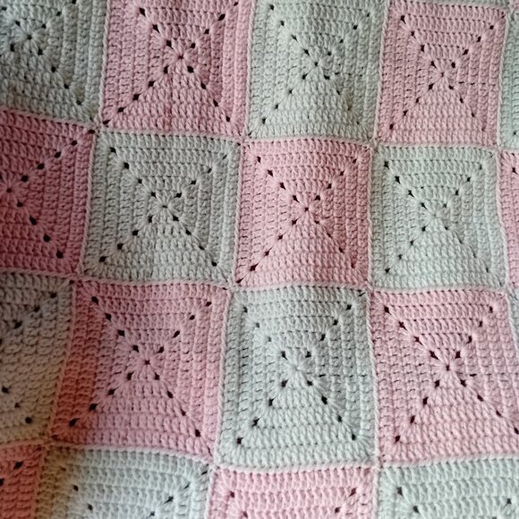 Handmade Crochet Blanket - Picture 3 of 4